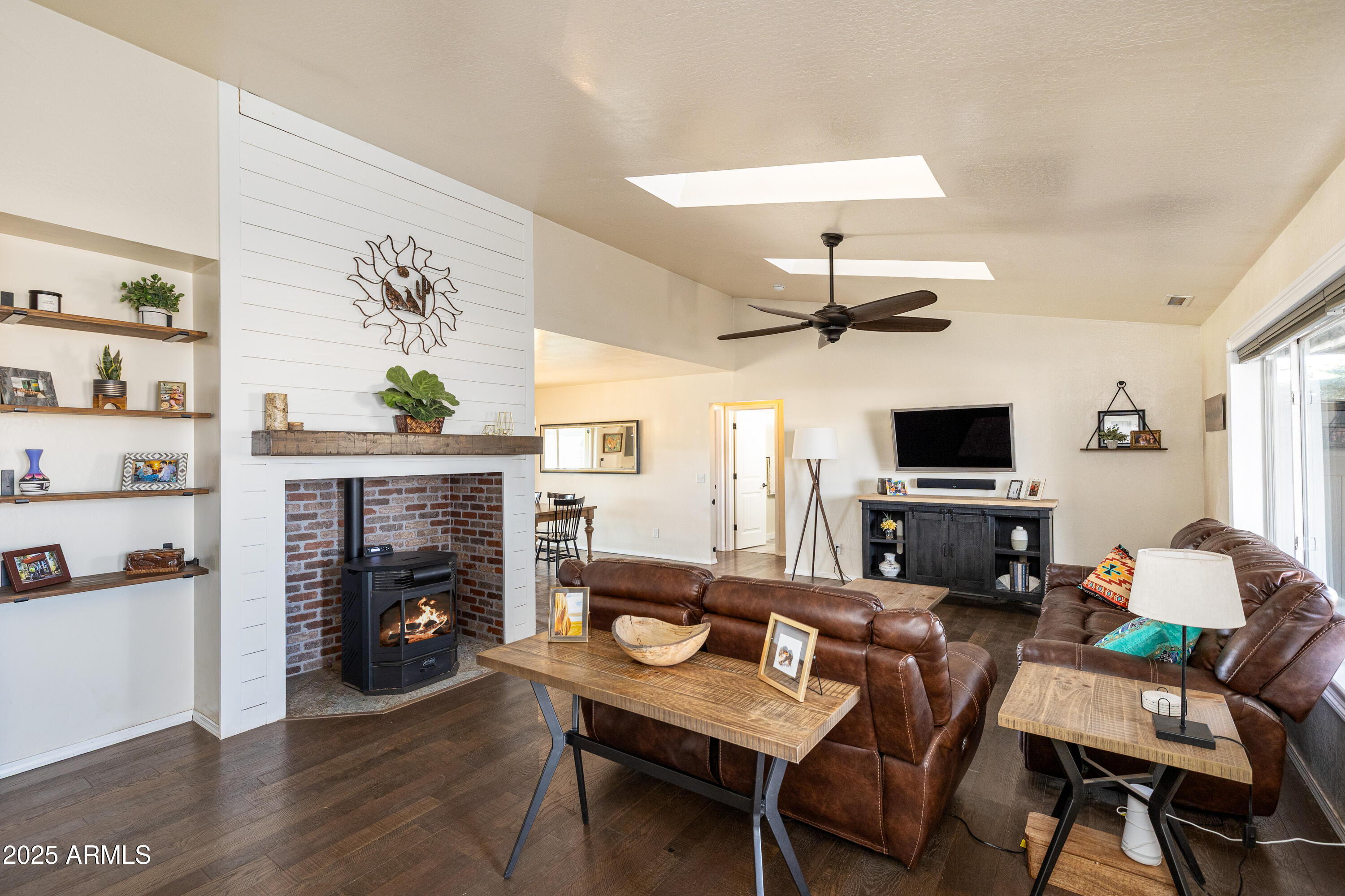 8280 N Lookout View Trail