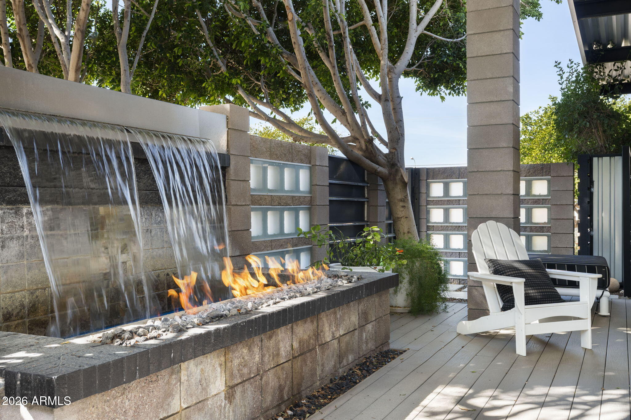 8614 E BERRIDGE Lane