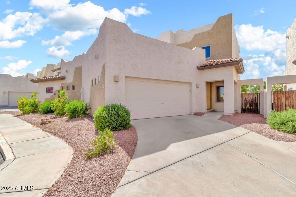 Photo of 544 N Alma School Road #28, Mesa, AZ 85201 (MLS # 6952461)