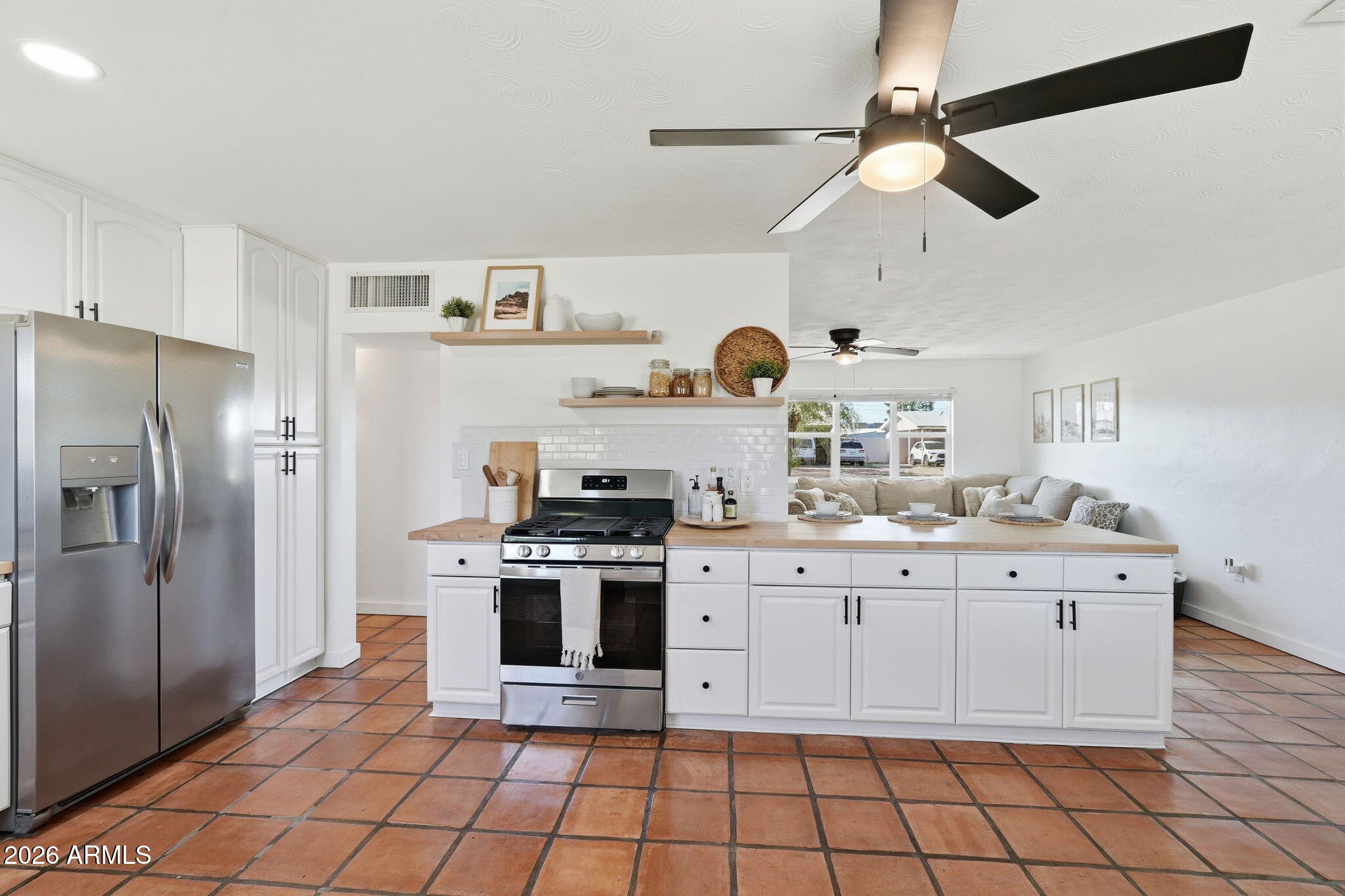 1052 W ELNA RAE Street