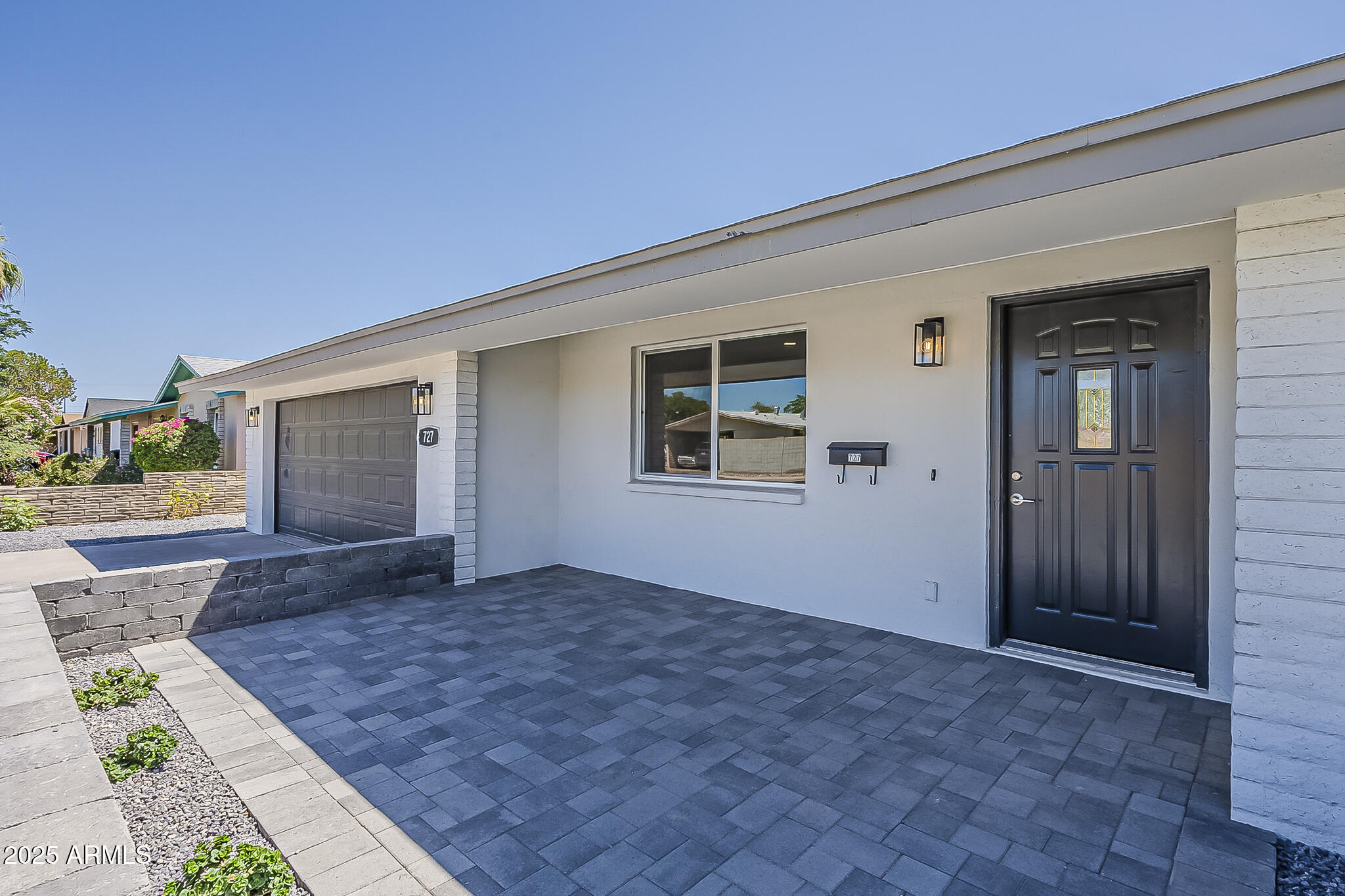 727 N BEVERLY --