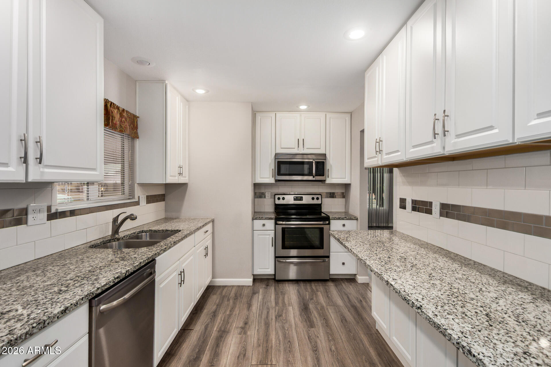 14462 N BOSWELL Boulevard