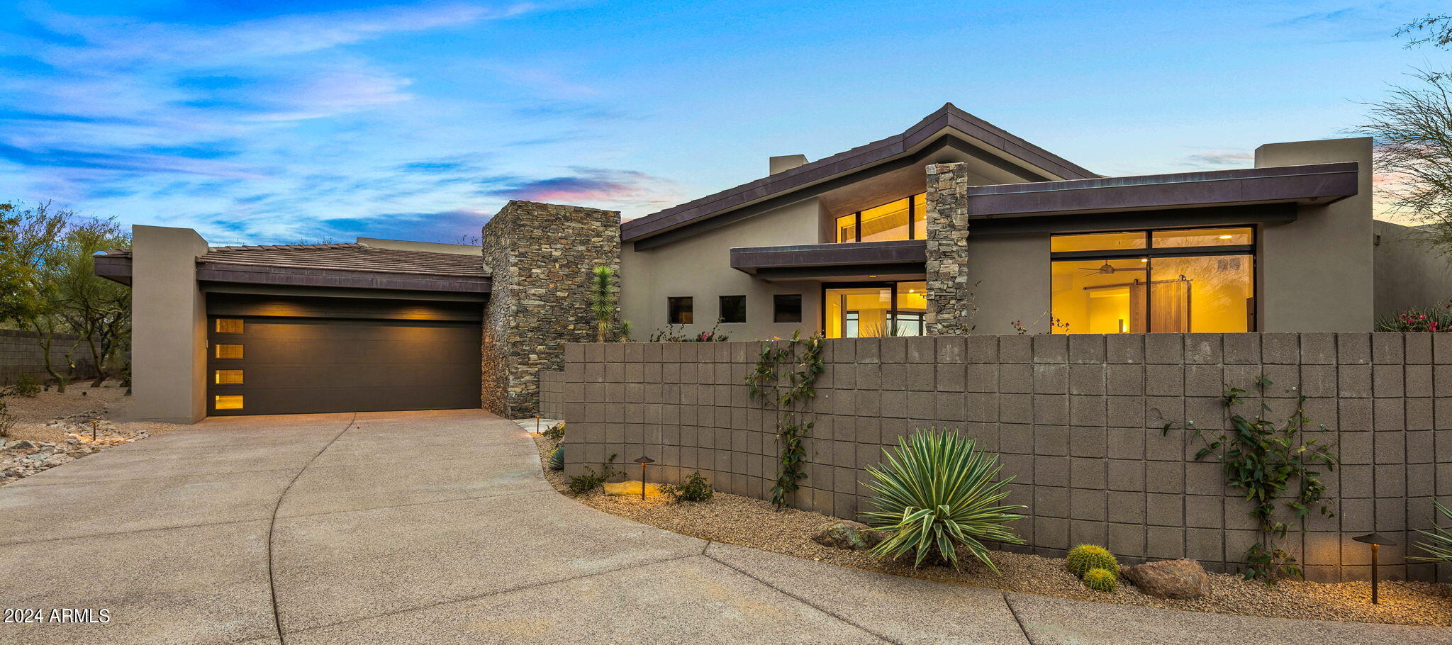 DESERT MOUNTAIN - Residential