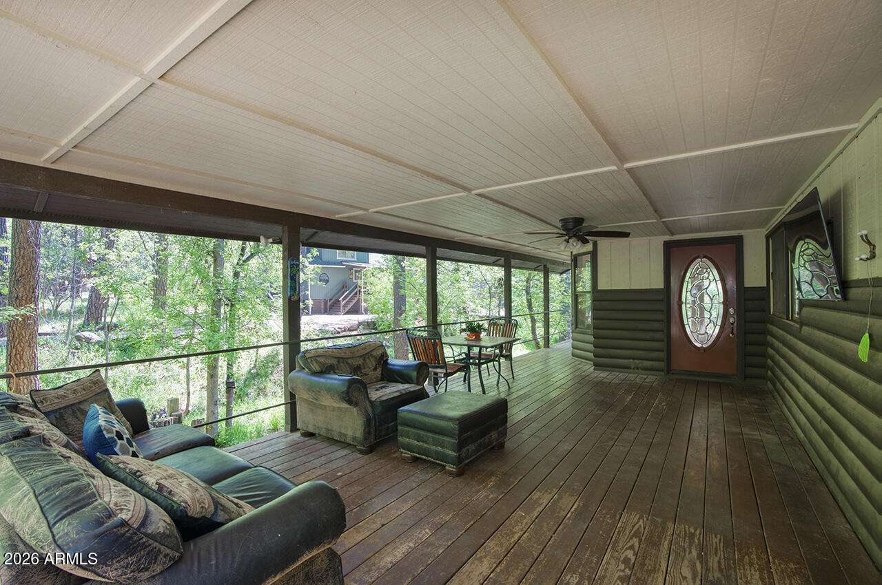 387 W COLUMBINE Road