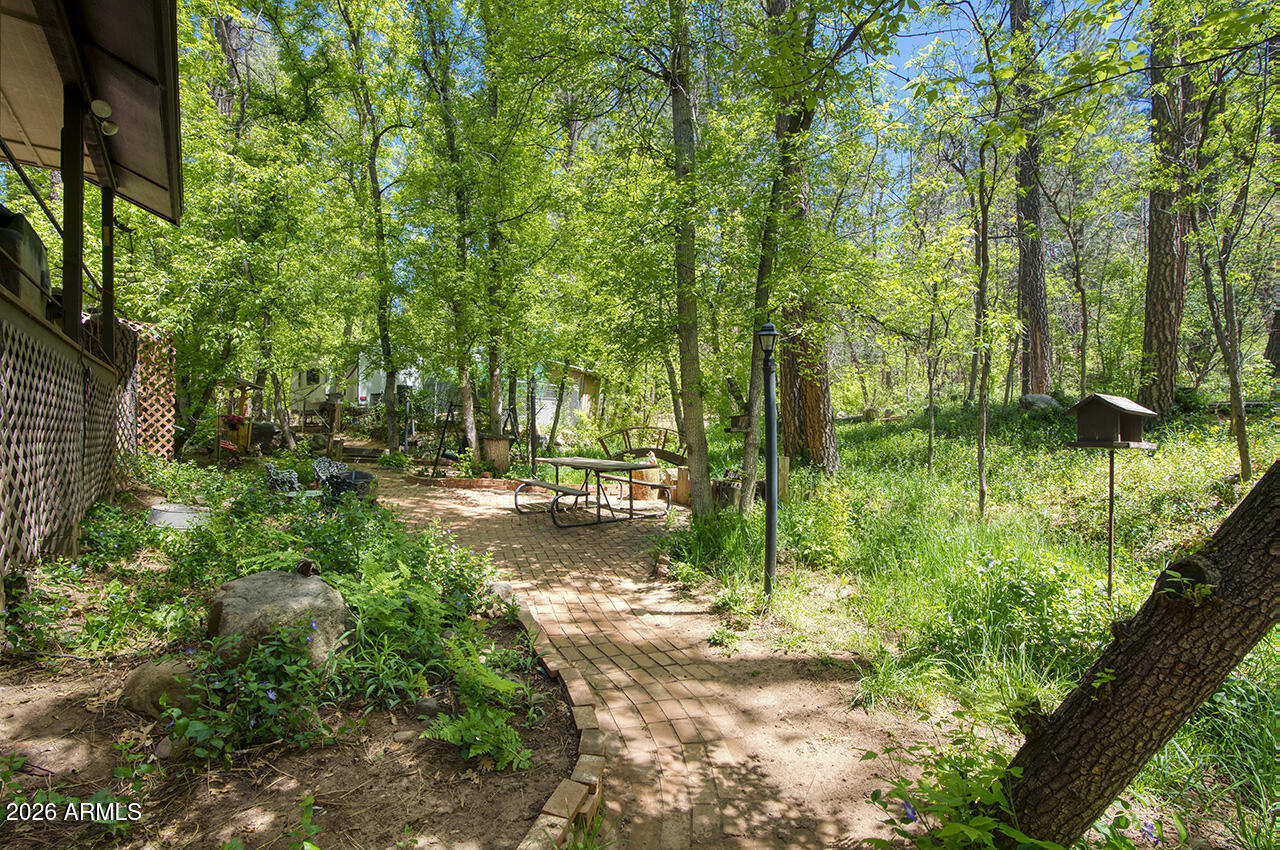 CHRISTOPHER CREEK PARK - Residential