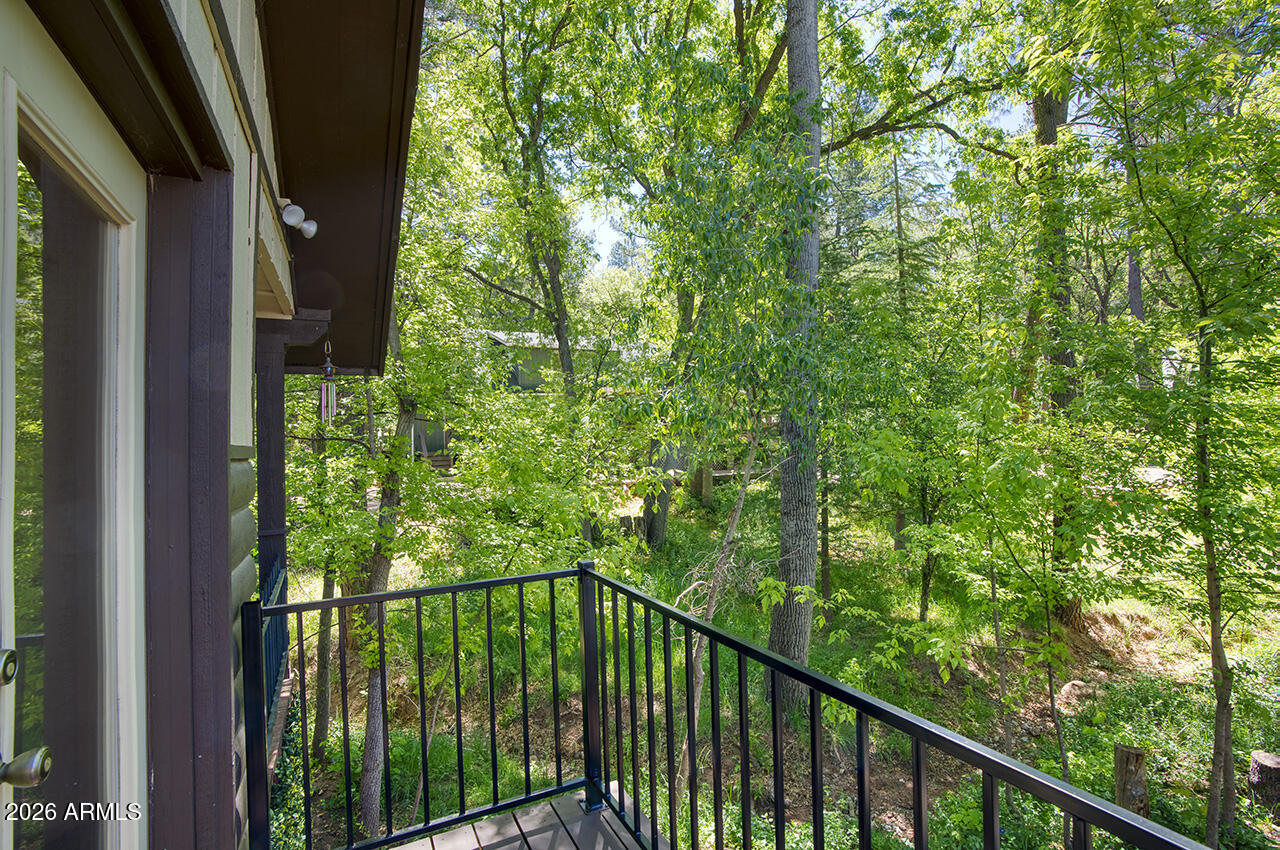 CHRISTOPHER CREEK PARK - Residential