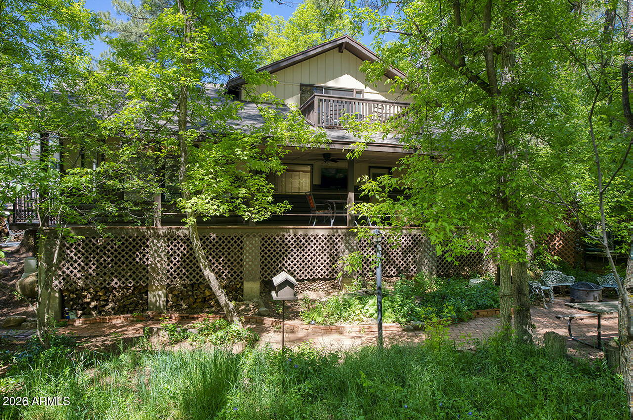CHRISTOPHER CREEK PARK - Residential