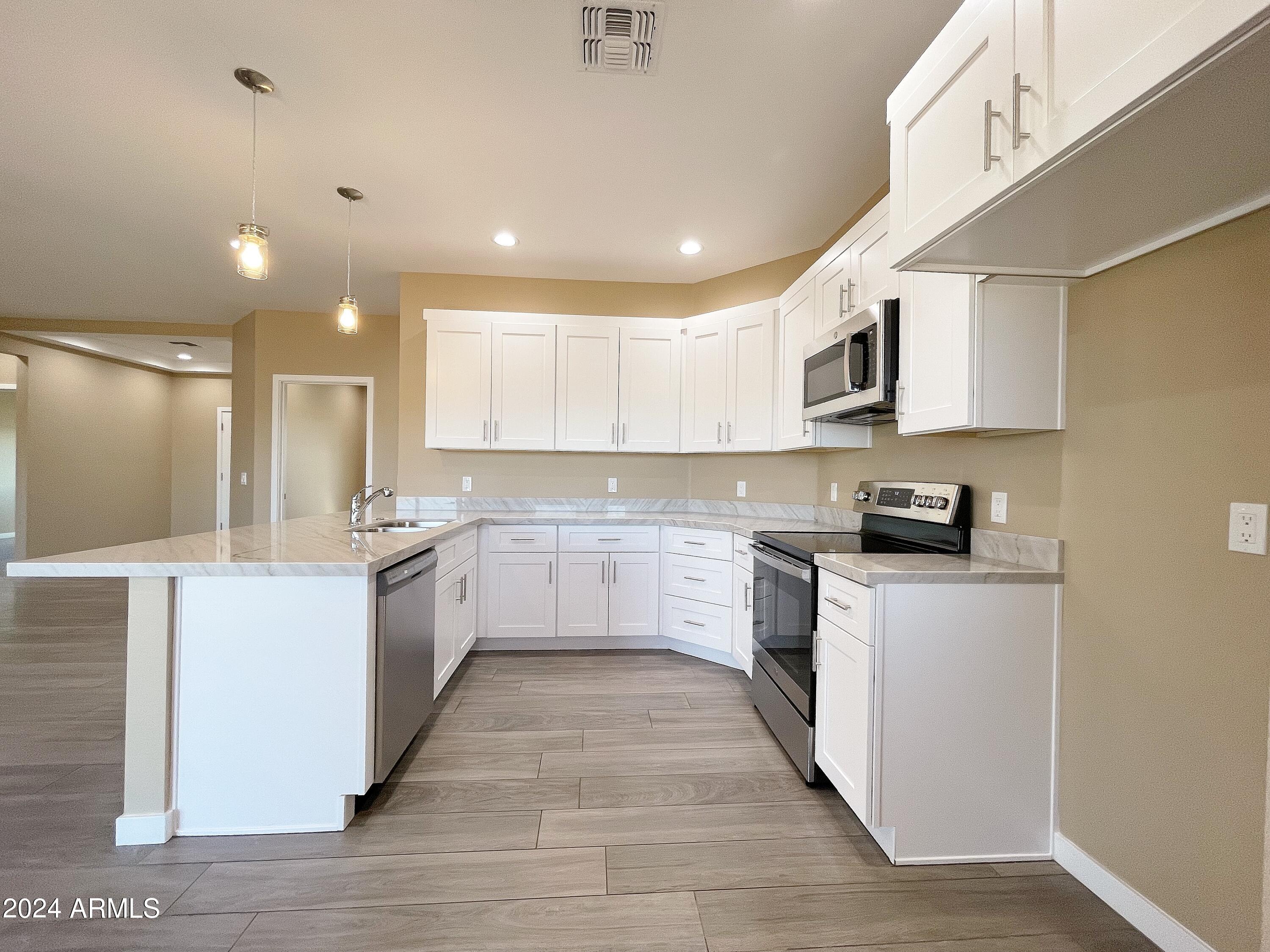 ARIZONA CITY UNIT TWELVE - Residential