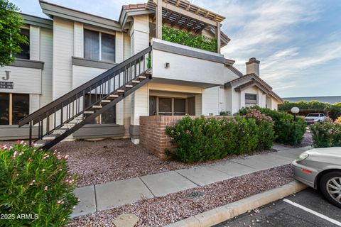 2201 N COMANCHE Drive 1067 Chandler AZ 85224