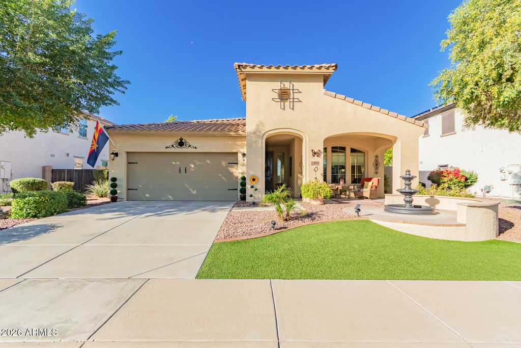 Photo of 5044 S Key Biscayne Drive, Gilbert, AZ 85298 (MLS # 6989025)