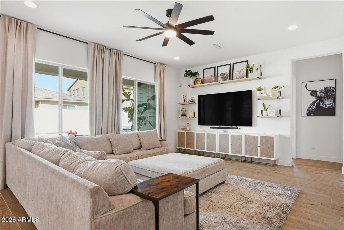 10850 E TRENT Avenue