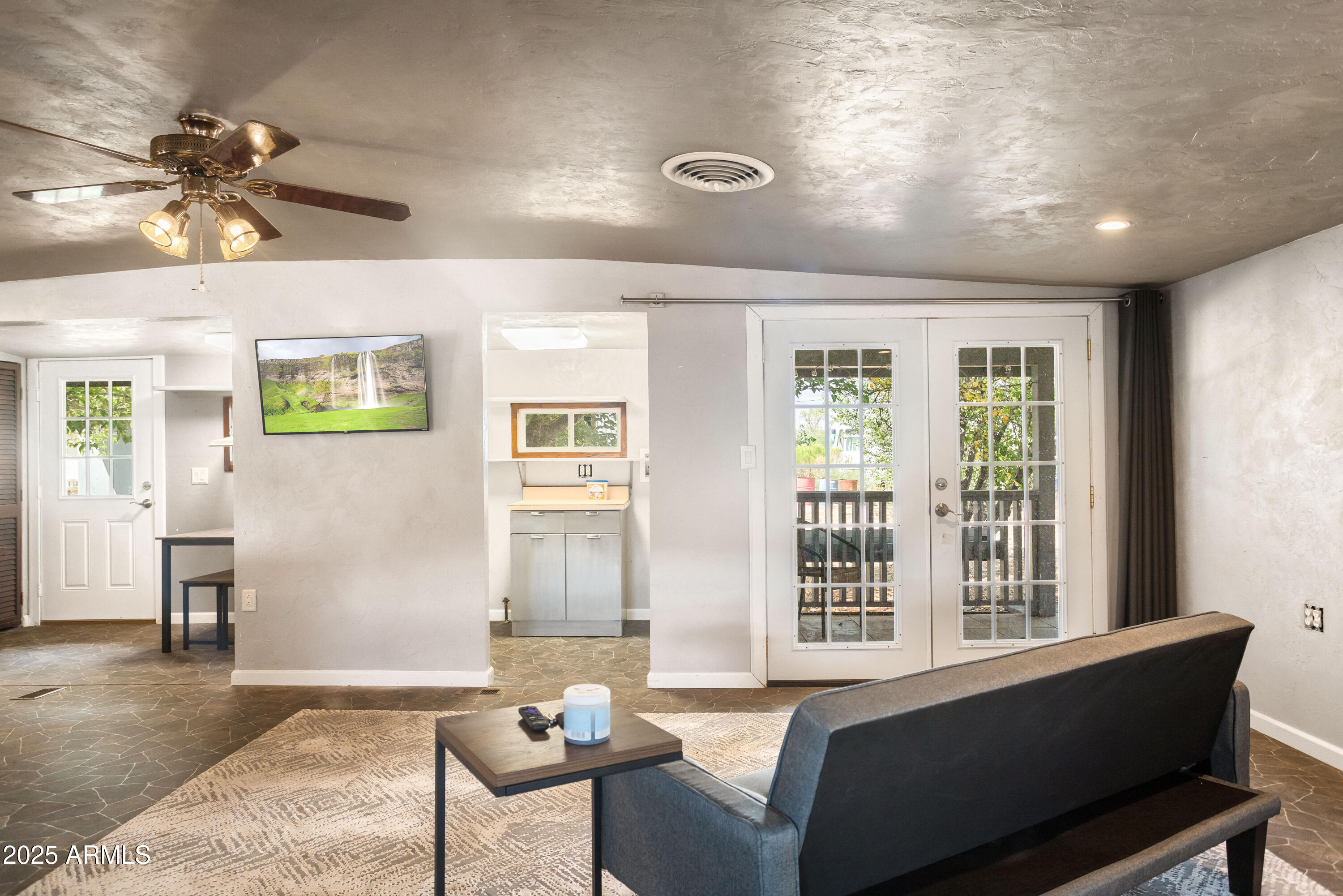 Ligiers 3rd Add - Residential