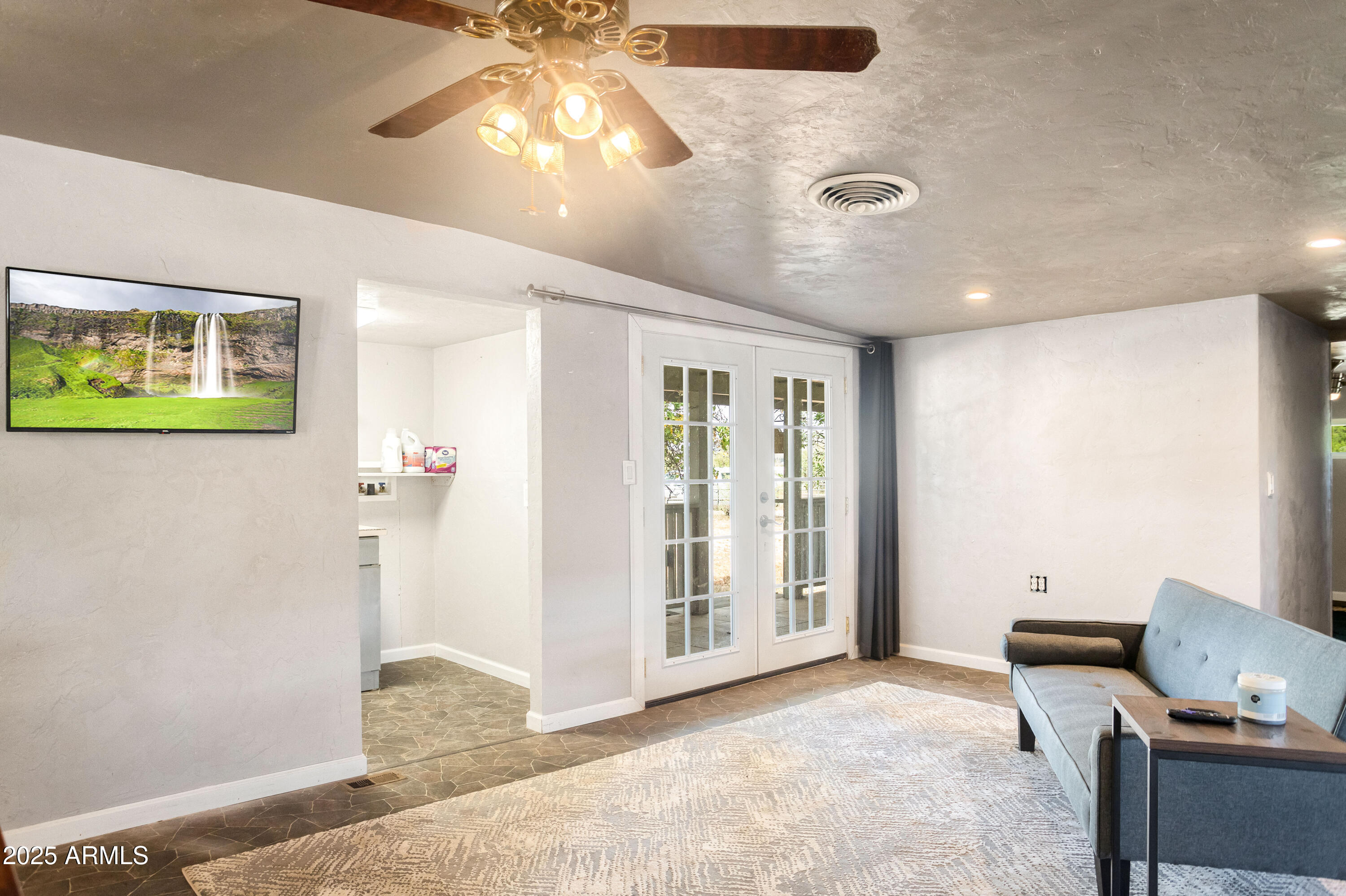 Ligiers 3rd Add - Residential