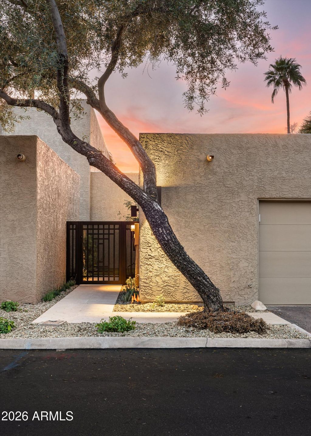 Photo of 7209 E Mcdonald Drive #44, Scottsdale, AZ 85250 (MLS # 6999821)
