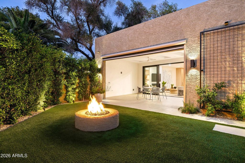 Photo of 7209 E Mcdonald Drive #44, Scottsdale, AZ 85250 (MLS # 6999821)