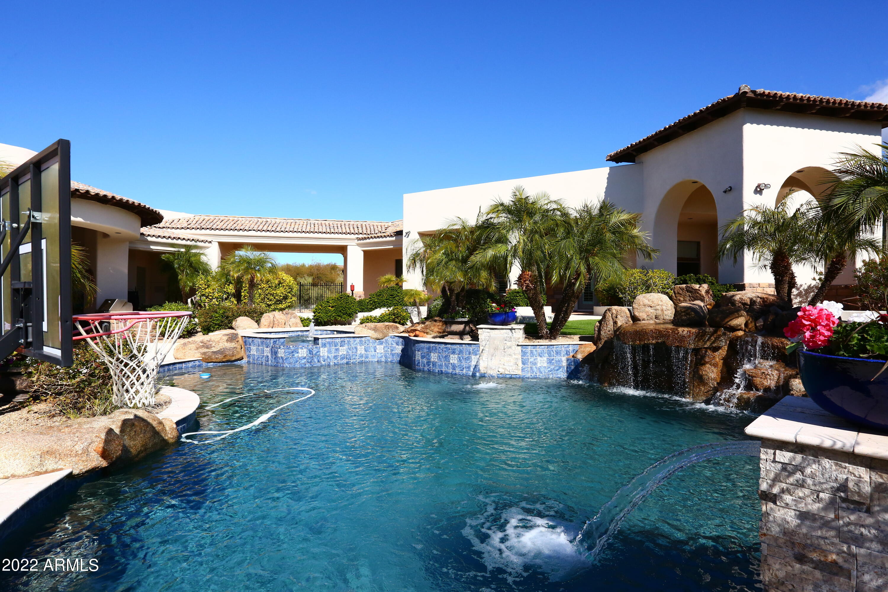 LAS SENDAS - Residential