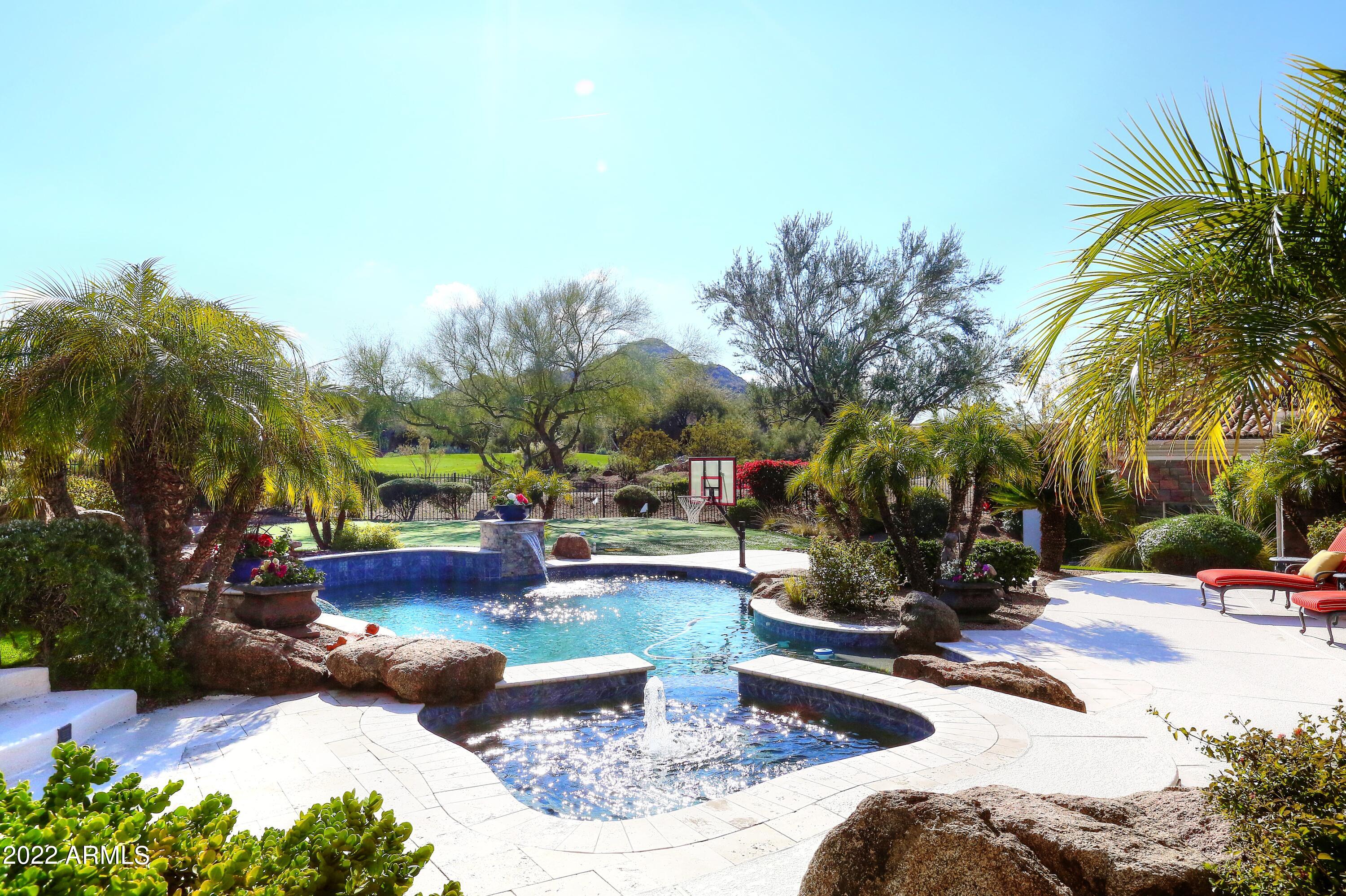 LAS SENDAS - Residential