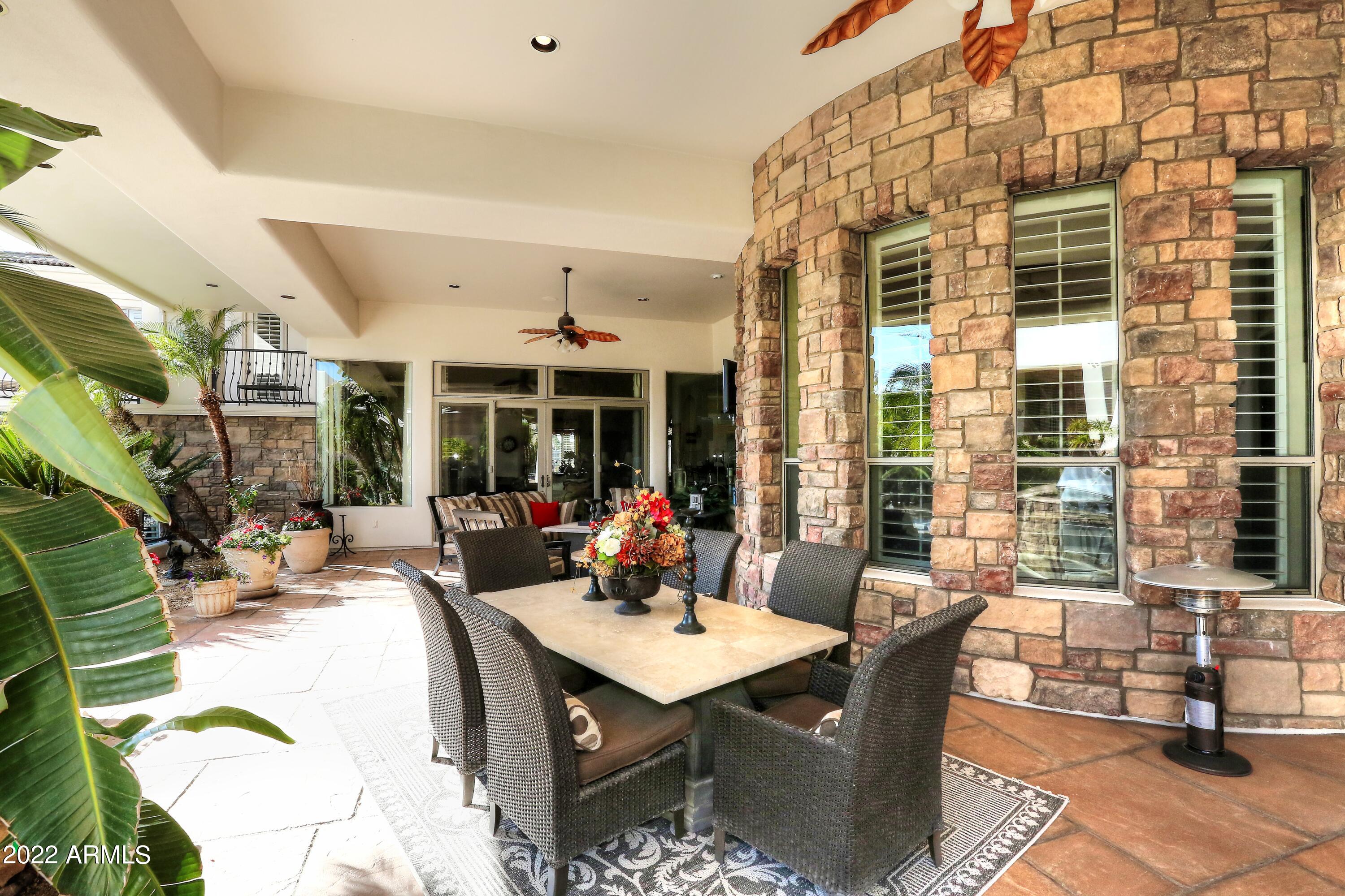 LAS SENDAS - Residential