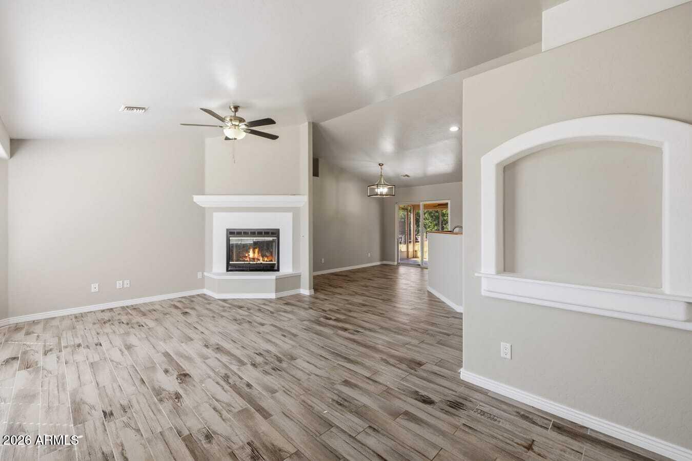 7314 N SUNRISE Vista