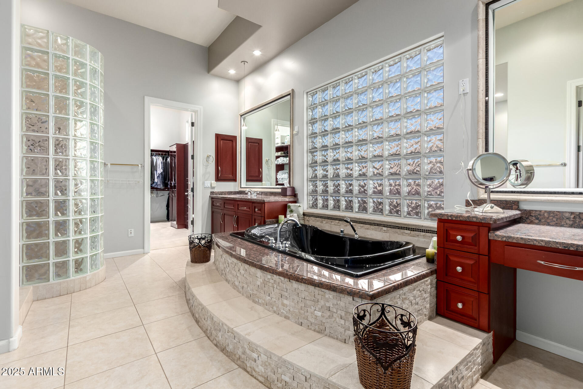 Mesa, Arizona, 85207, United States, 4 Bedrooms Bedrooms, ,4 BathroomsBathrooms,Residential,Active,2007193