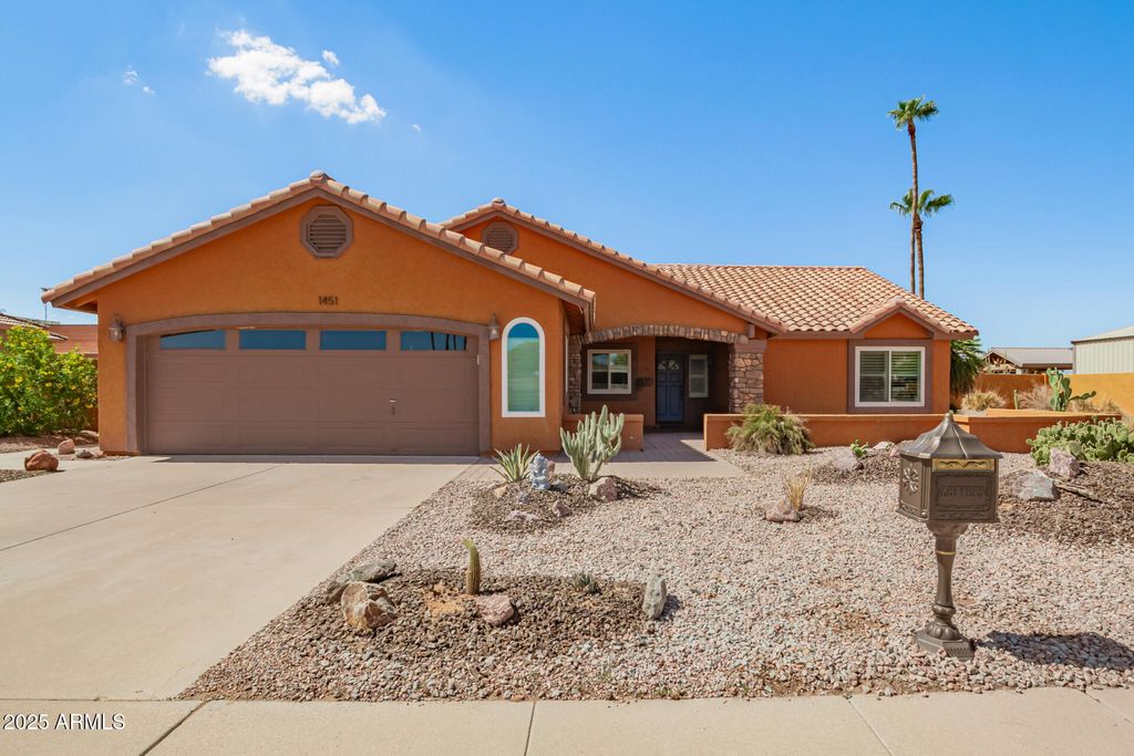 Photo of 1451 N Koenig Drive, Casa Grande, AZ 85122 (MLS # 6927873)