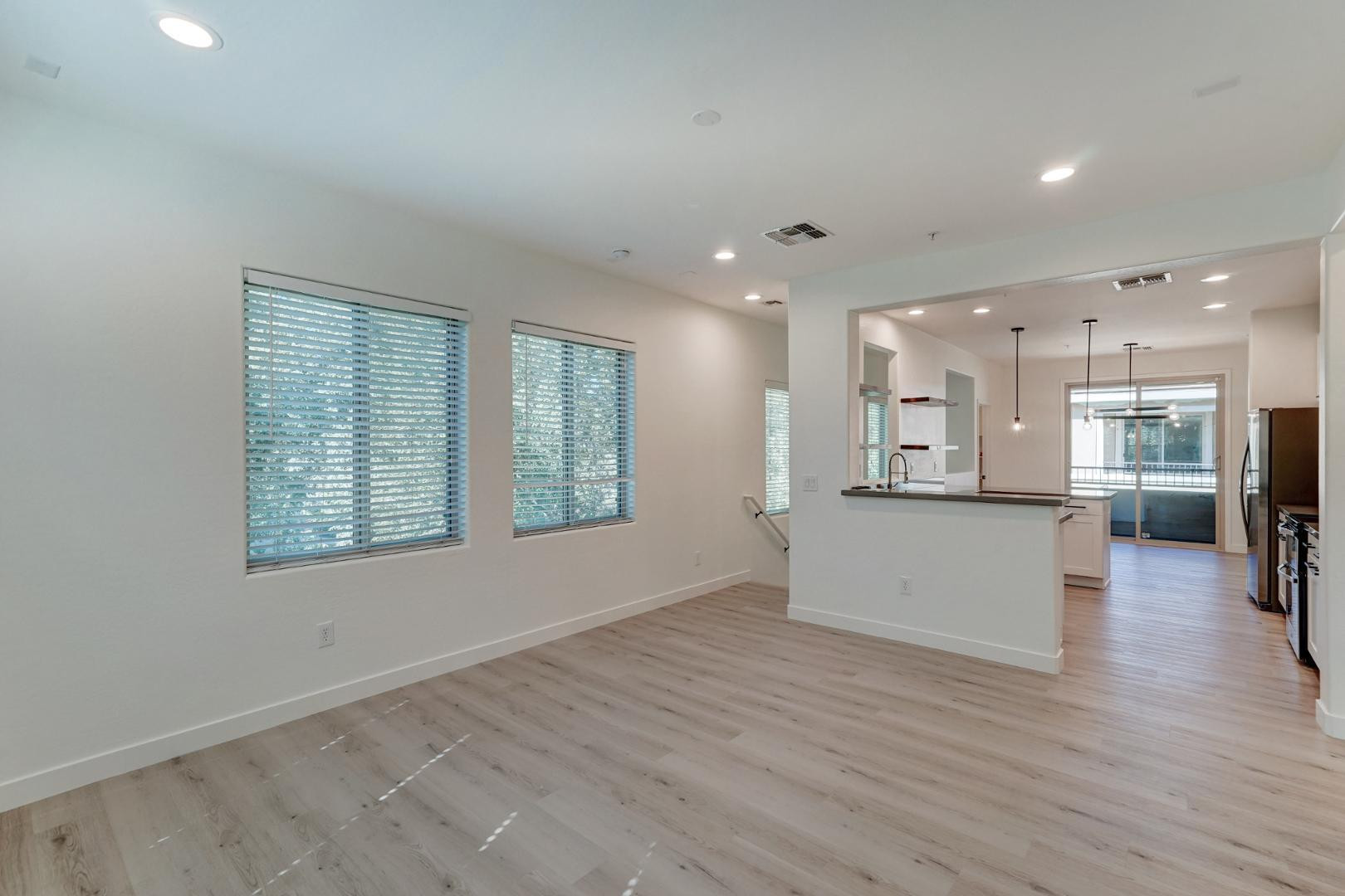 5550 N 16th Street Apt 152