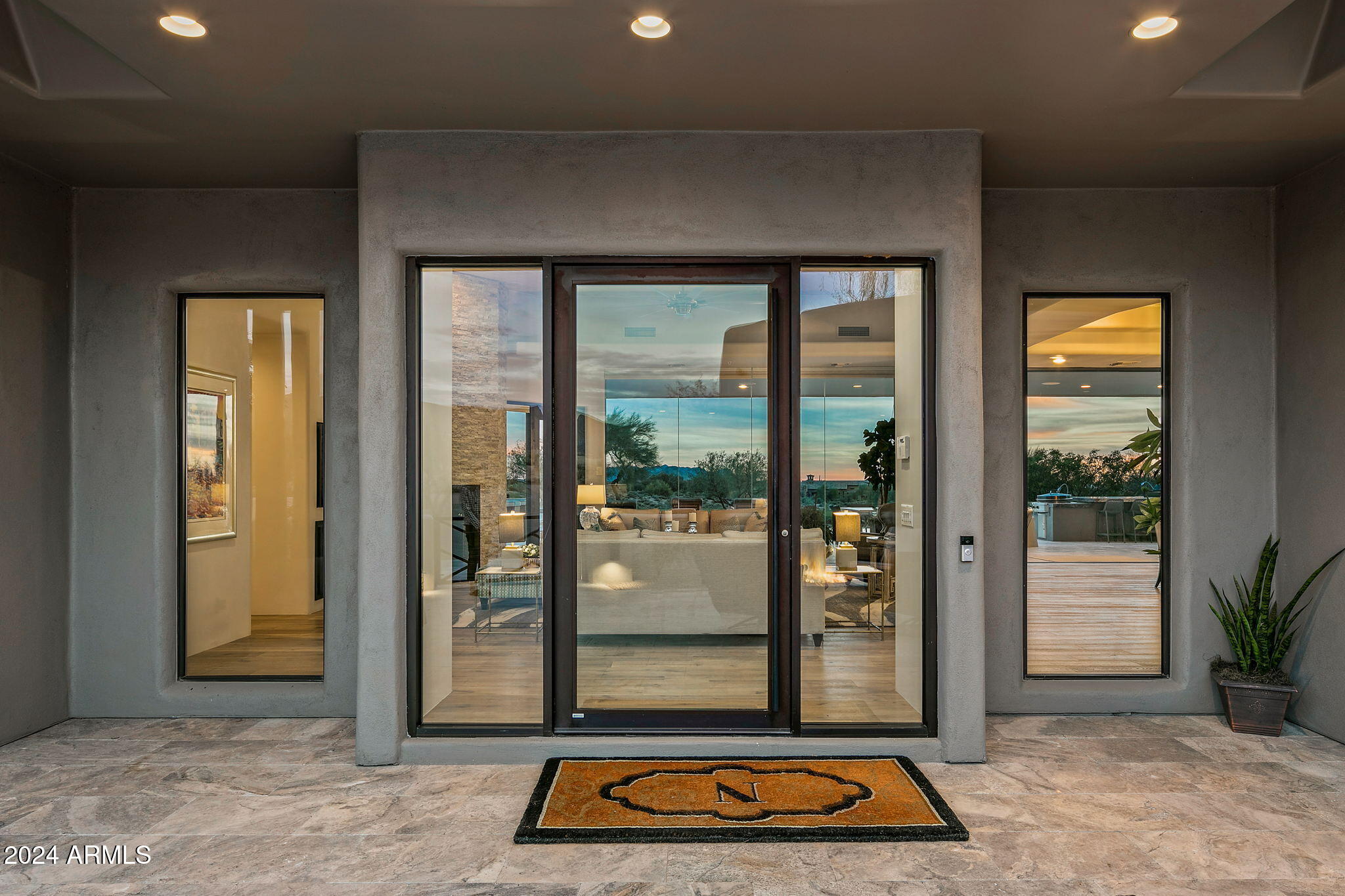 10119 E HORIZON Drive