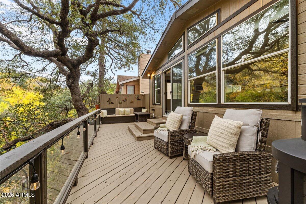 4426 N State Rte 89A -- 9