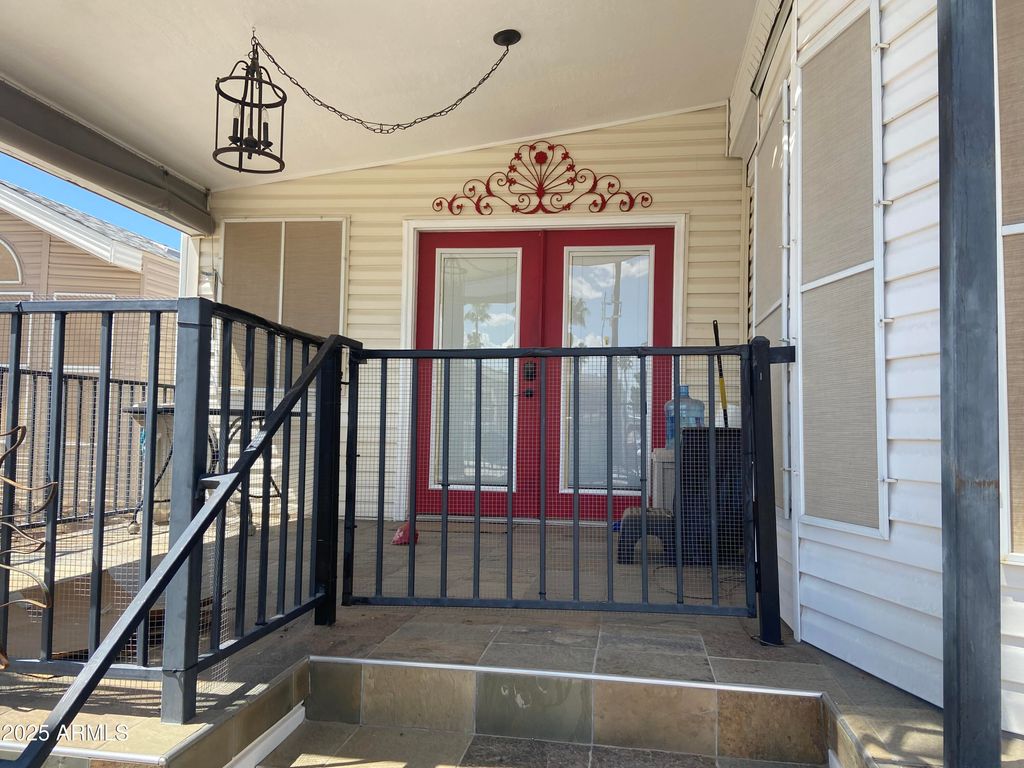 Photo of 2082 W Klamath Avenue, Apache Junction, AZ 85119 (MLS # 6908964)