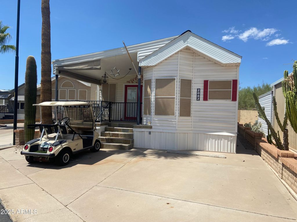 Photo of 2082 W Klamath Avenue, Apache Junction, AZ 85119 (MLS # 6908964)