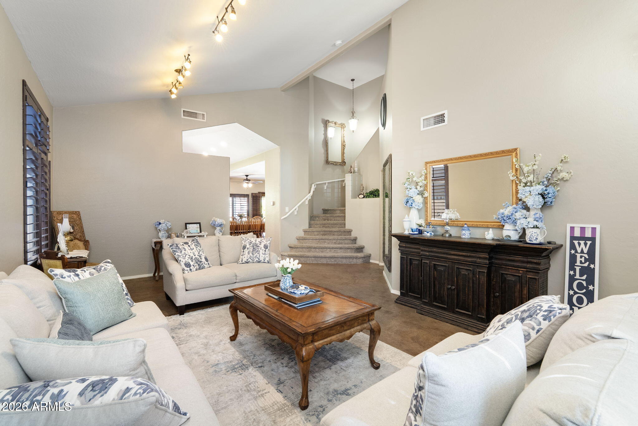 732 S VALLE VERDE --