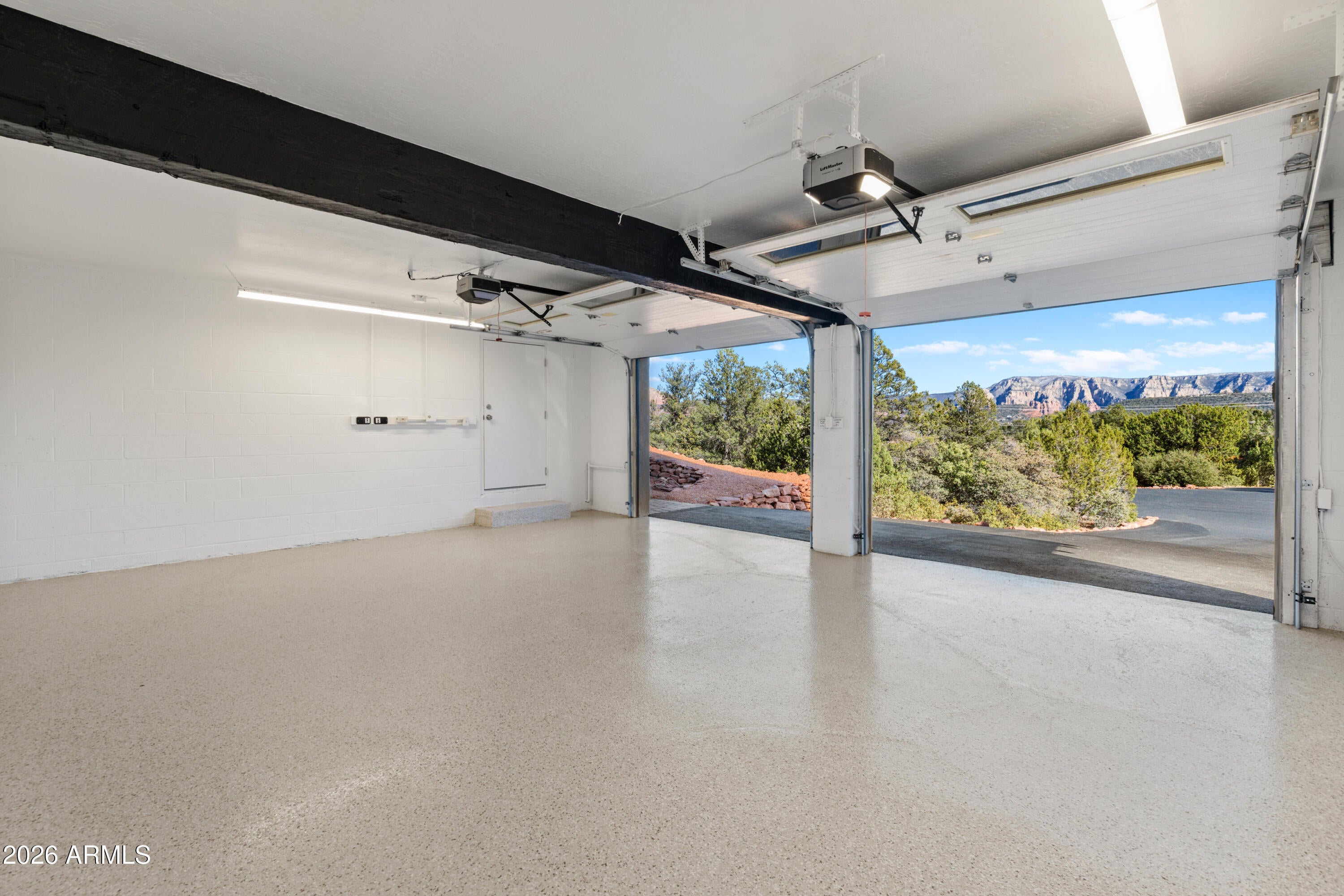 FOOTHILLS SOUTH UNIT 1 AMD - Residential