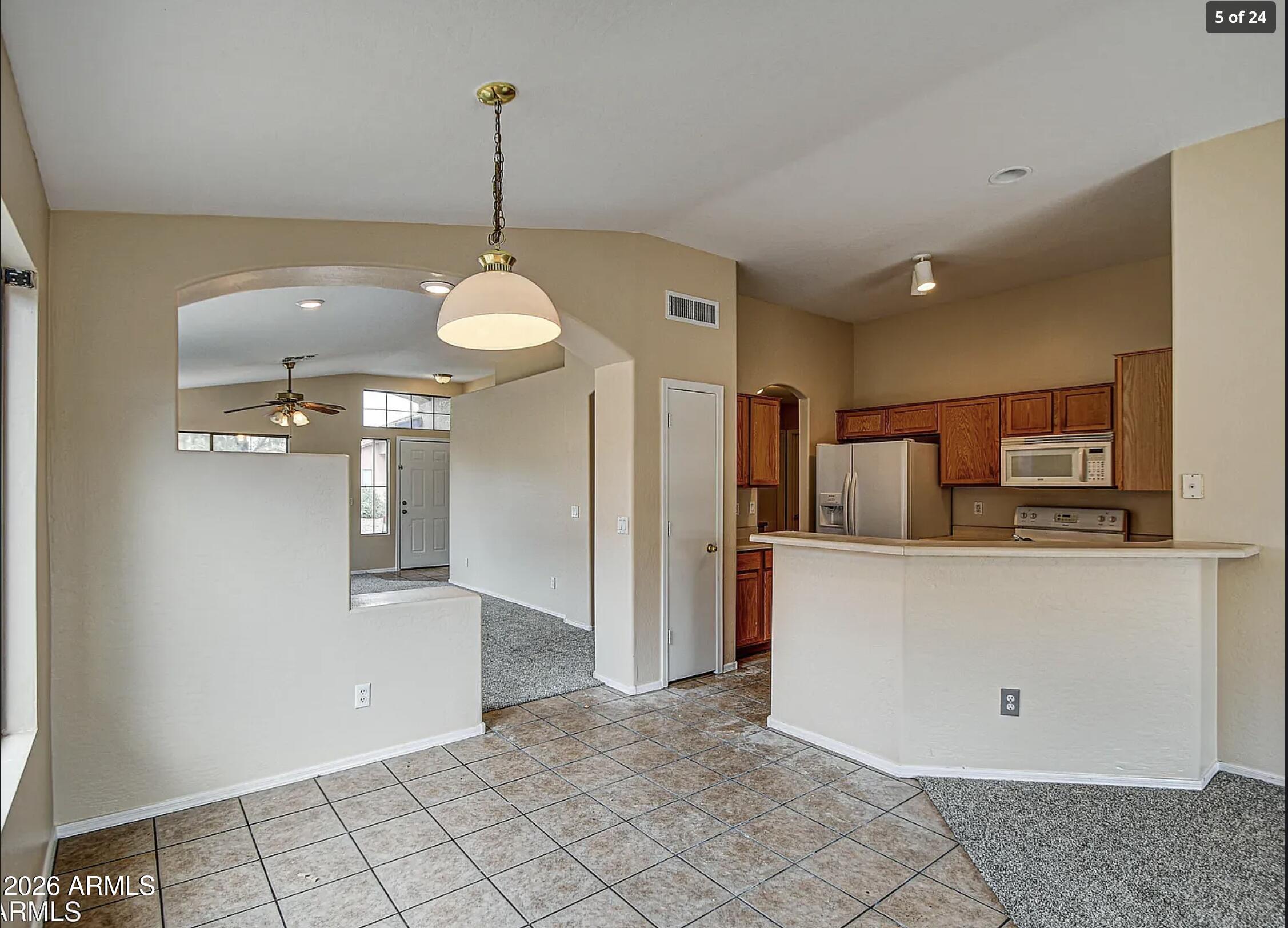 31111 N Claridge Circle