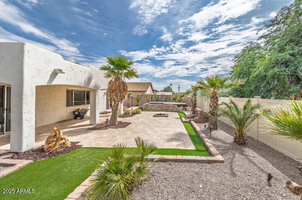 Photo of 9941 W Sunbird Drive, Arizona City, AZ 85123 (MLS # 6922473)