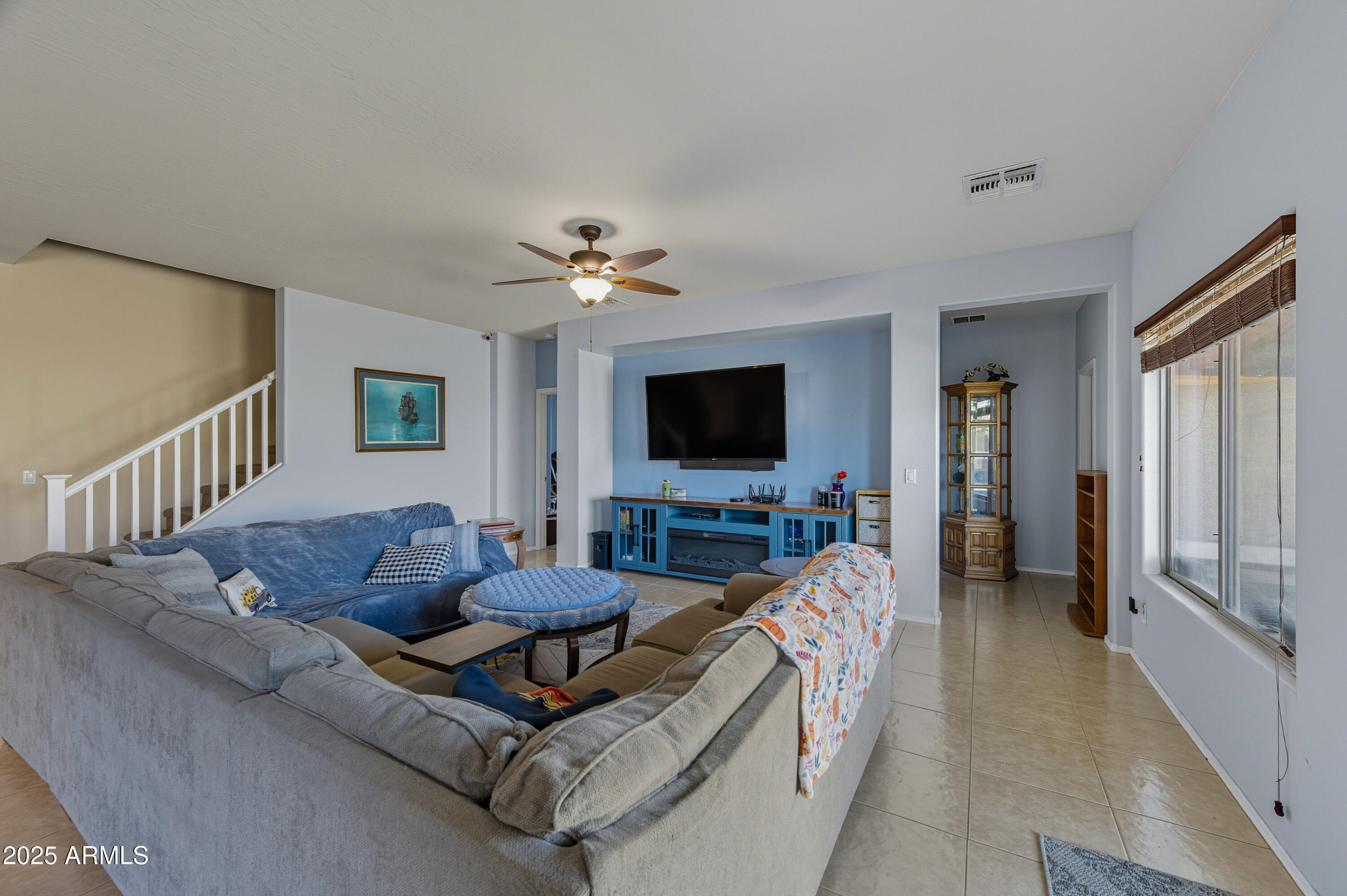 38202 W ISABELLA Lane