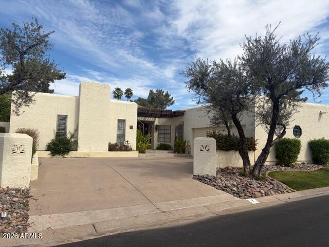 2737 E ARIZONA BILTMORE Circle 7