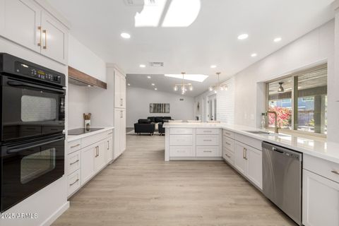 2727 S EL MARINO -- Mesa AZ 85202