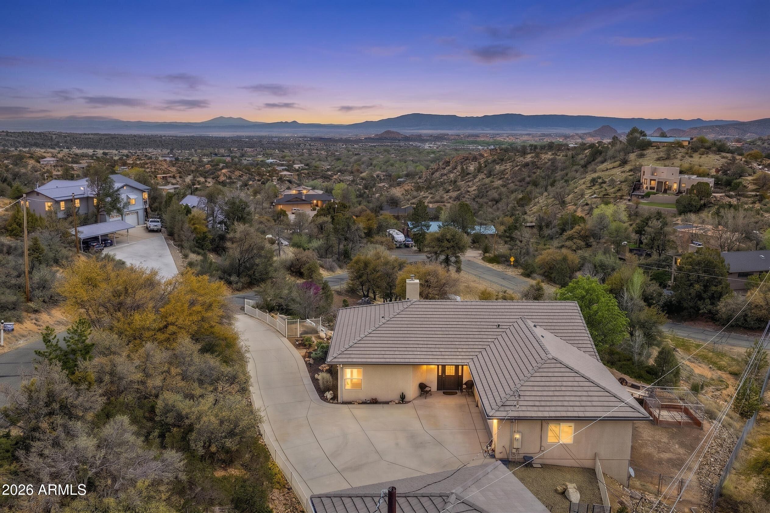2615 N Woodland Hills Drive