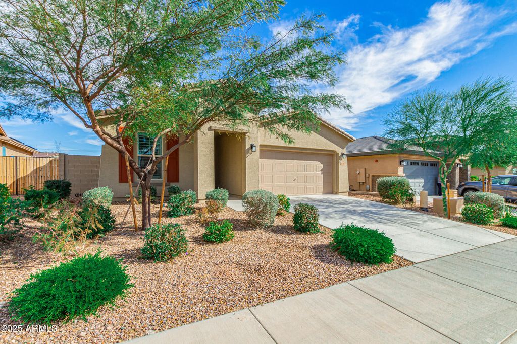 Photo of 29761 N 114th Lane, Peoria, AZ 85383 (MLS # 6916101)