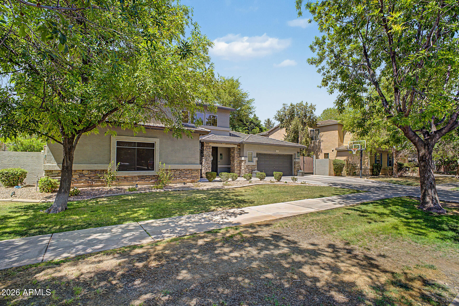 3116 E PARK Avenue