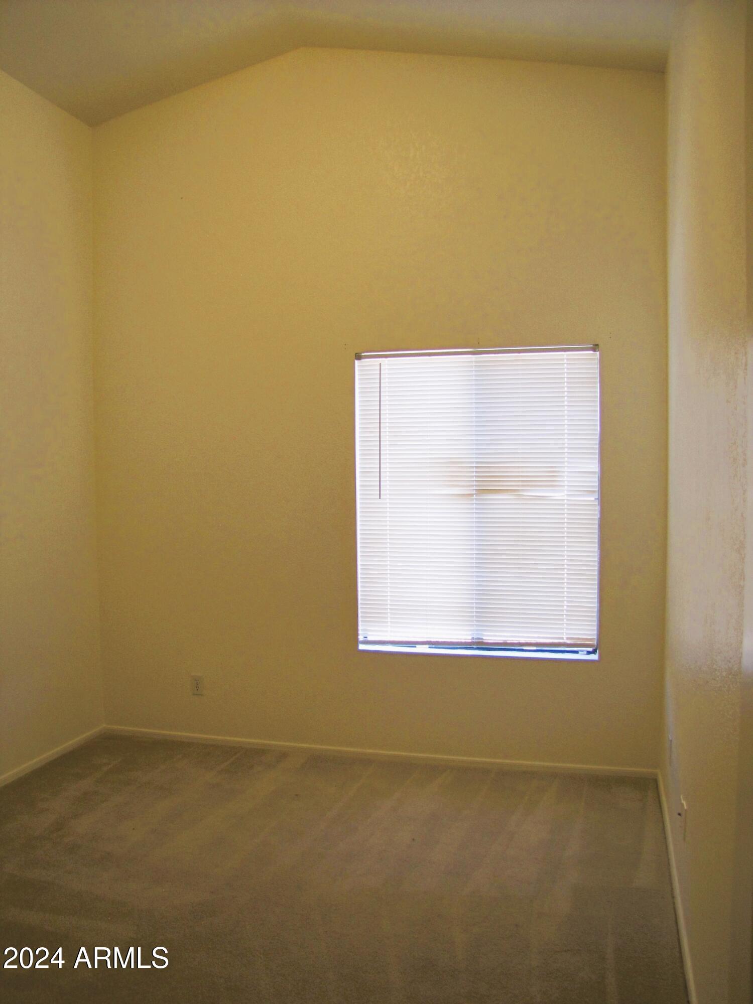 MOUNTAIN RIDGE PHASE 4 - Residential Lease