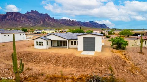 A home in Apache Junction