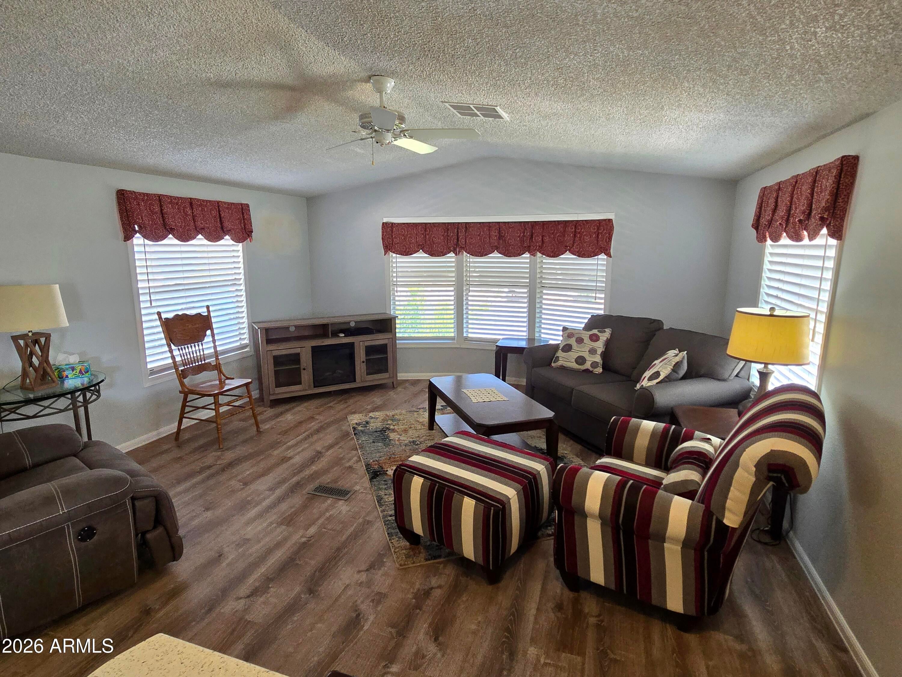 351 N MERIDIAN Road 126