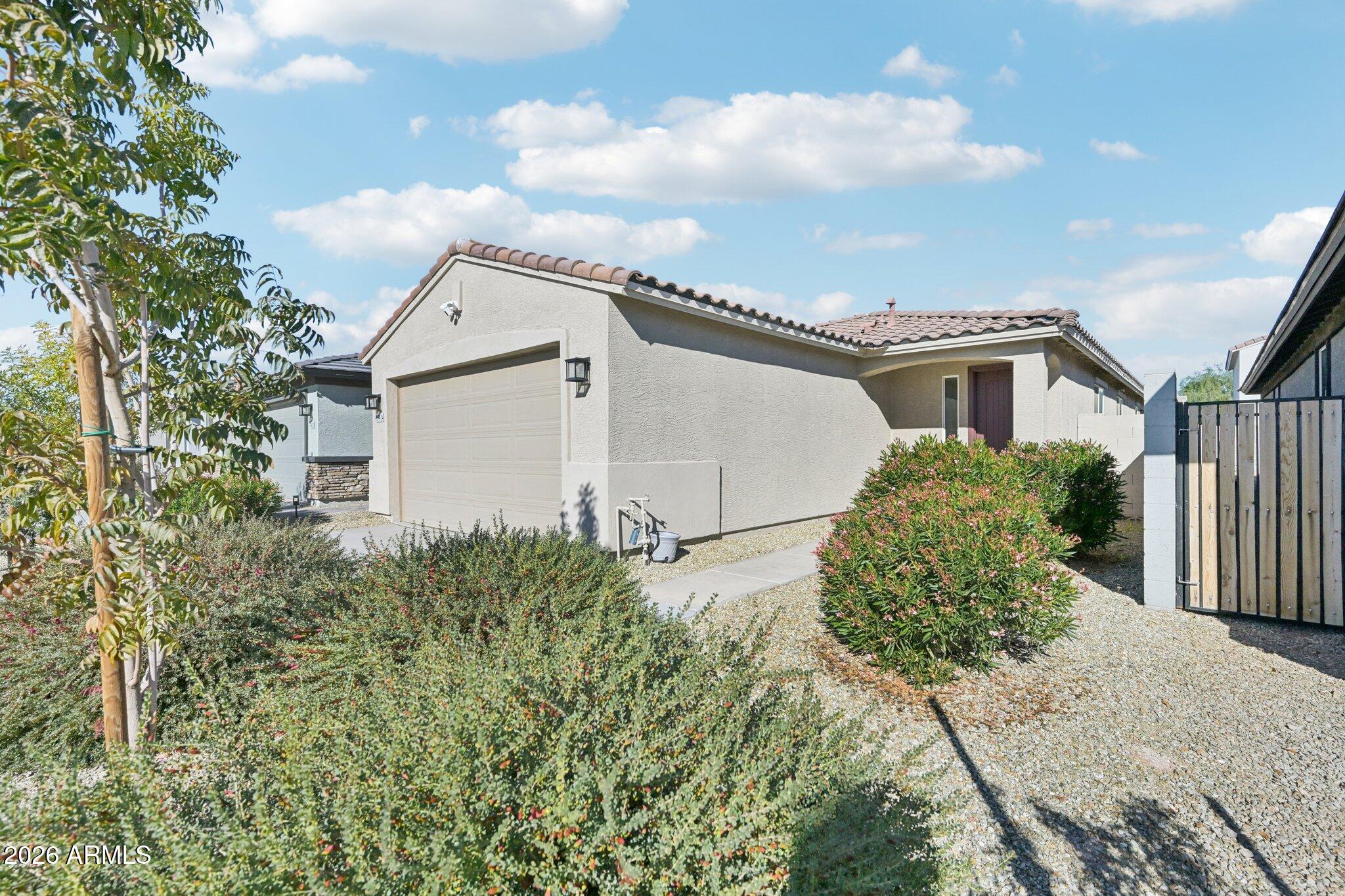 17414 W VIA DE LUNA Drive