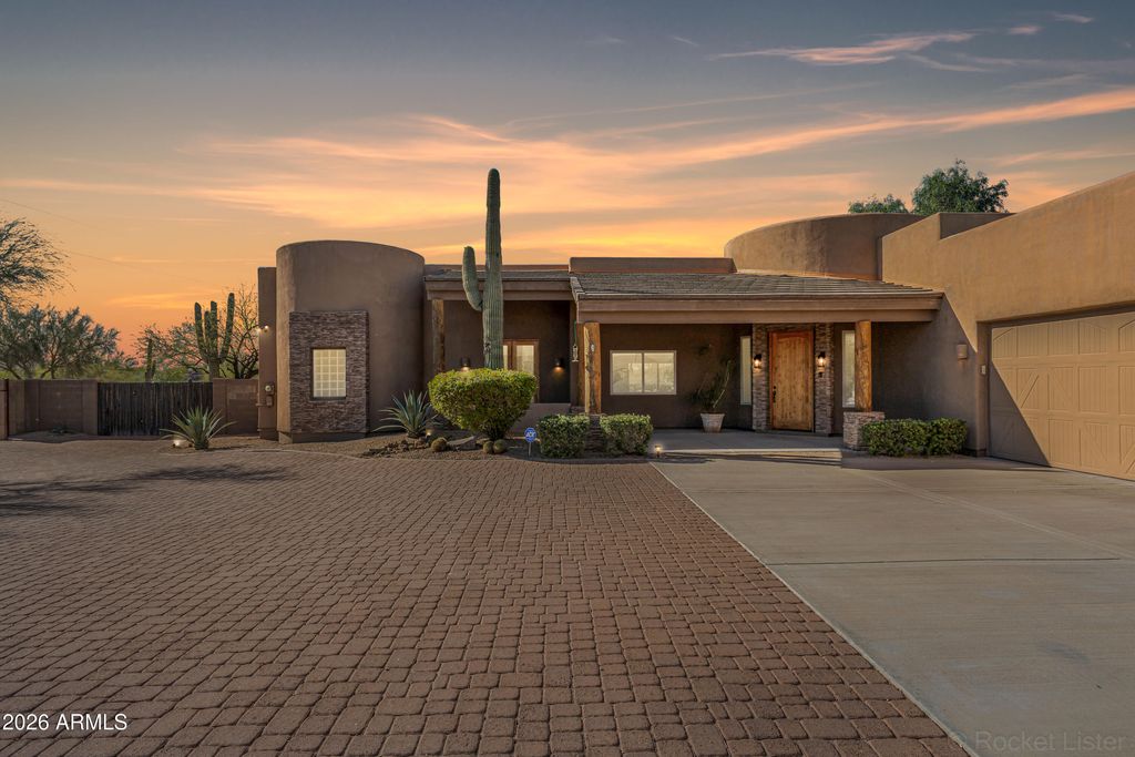 Photo of 6033 E Lone Mountain Road, Cave Creek, AZ 85331 (MLS # 7001456)