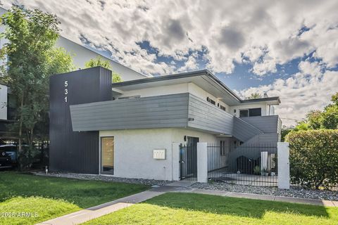 Photo of 531 E Roanoke Avenue #D, Phoenix, AZ 85004 (MLS # 6933800)