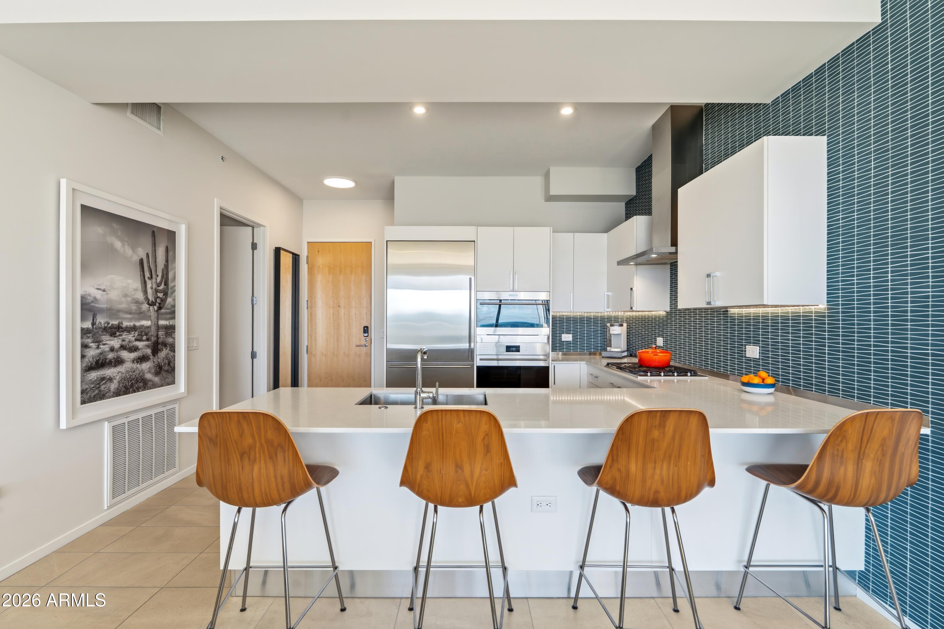 7180 E KIERLAND Boulevard 1117