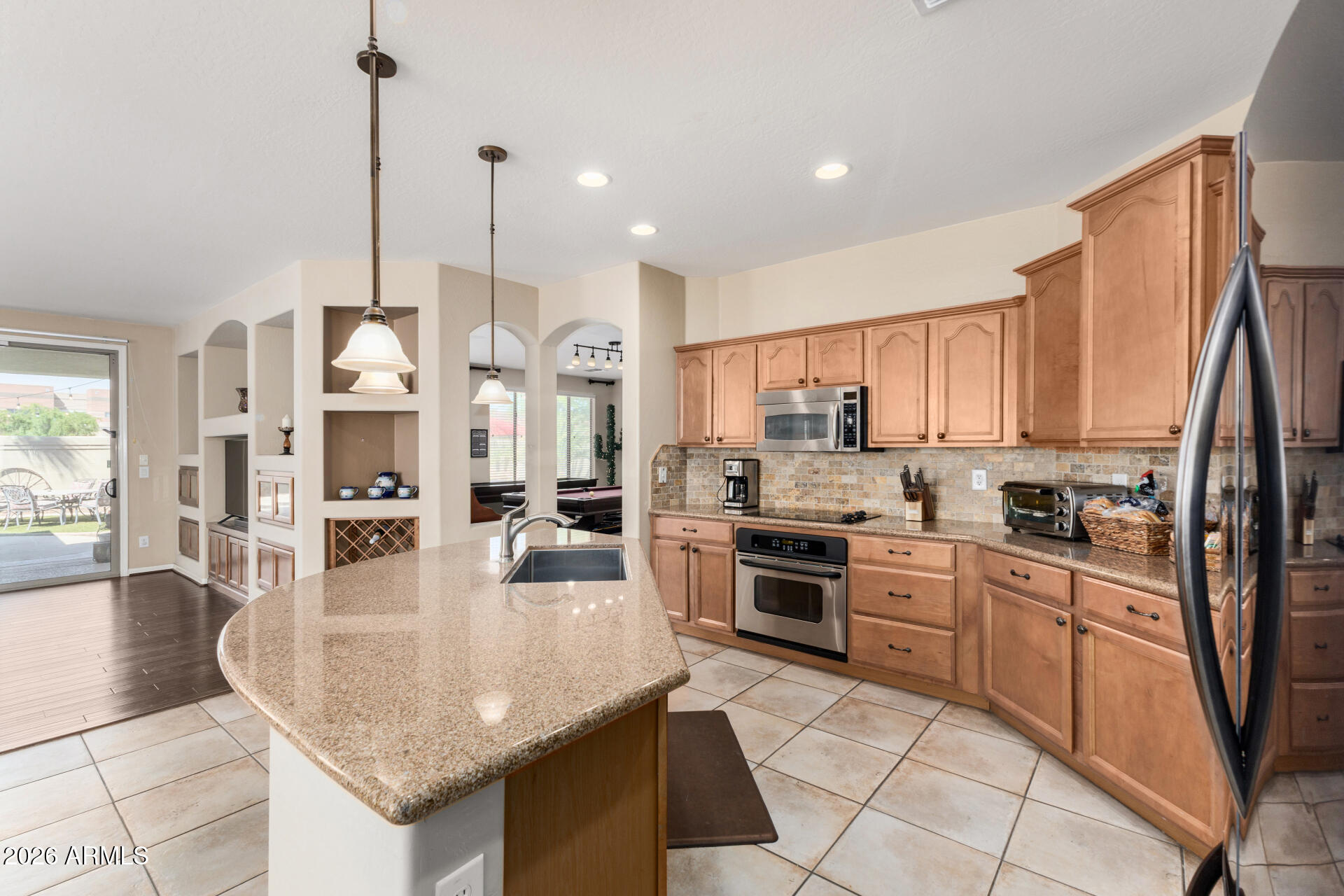 3370 E HORSESHOE Drive