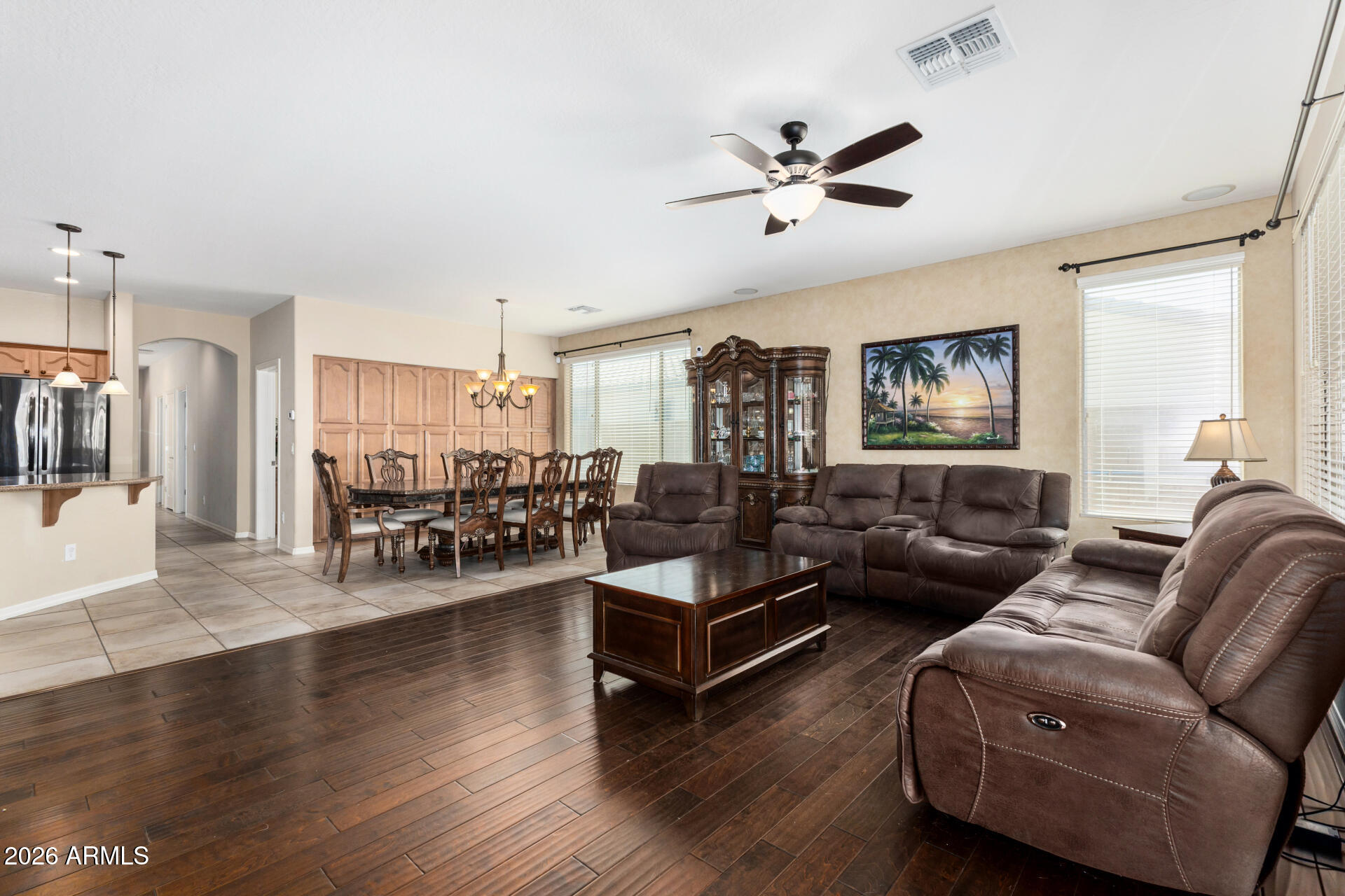 3370 E HORSESHOE Drive