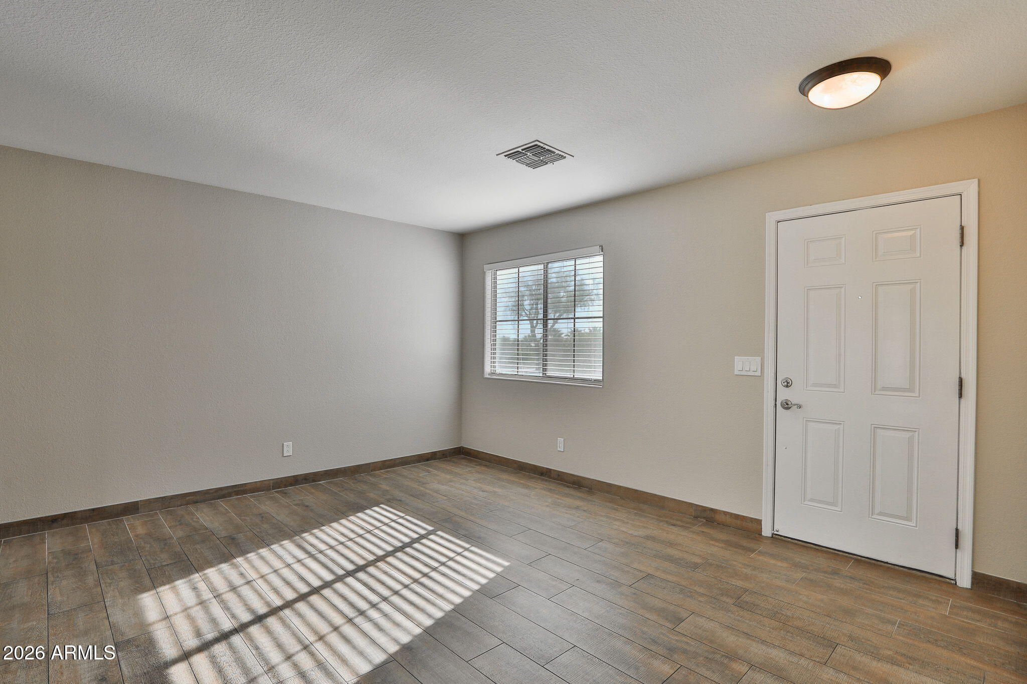 17420 W CALAVAR Road